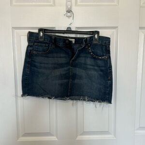 Mini skirt with studs